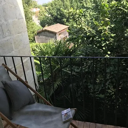 Alma Bordeaux